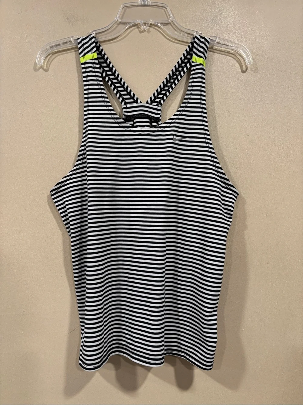 Nike Women’s Regular Dri-Fit Black & White Striped Tank Size M